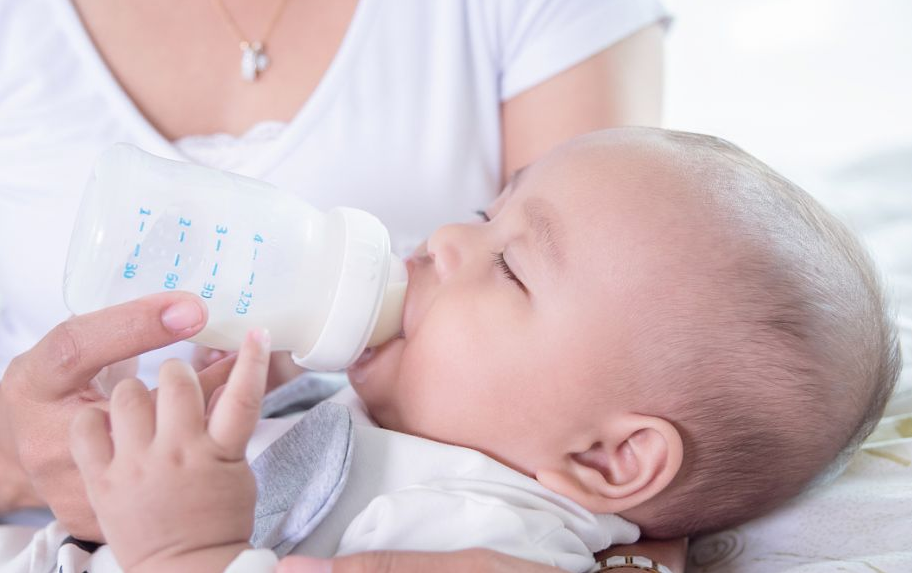 宝宝喝哪种奶粉不容易上火，味道清淡一点的?
