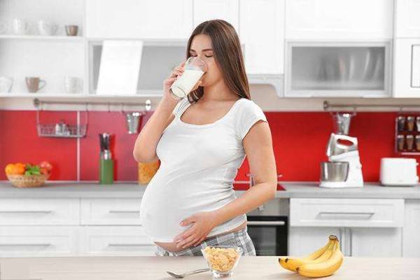 什么牌子的羊奶粉比较适合孕妇喝?